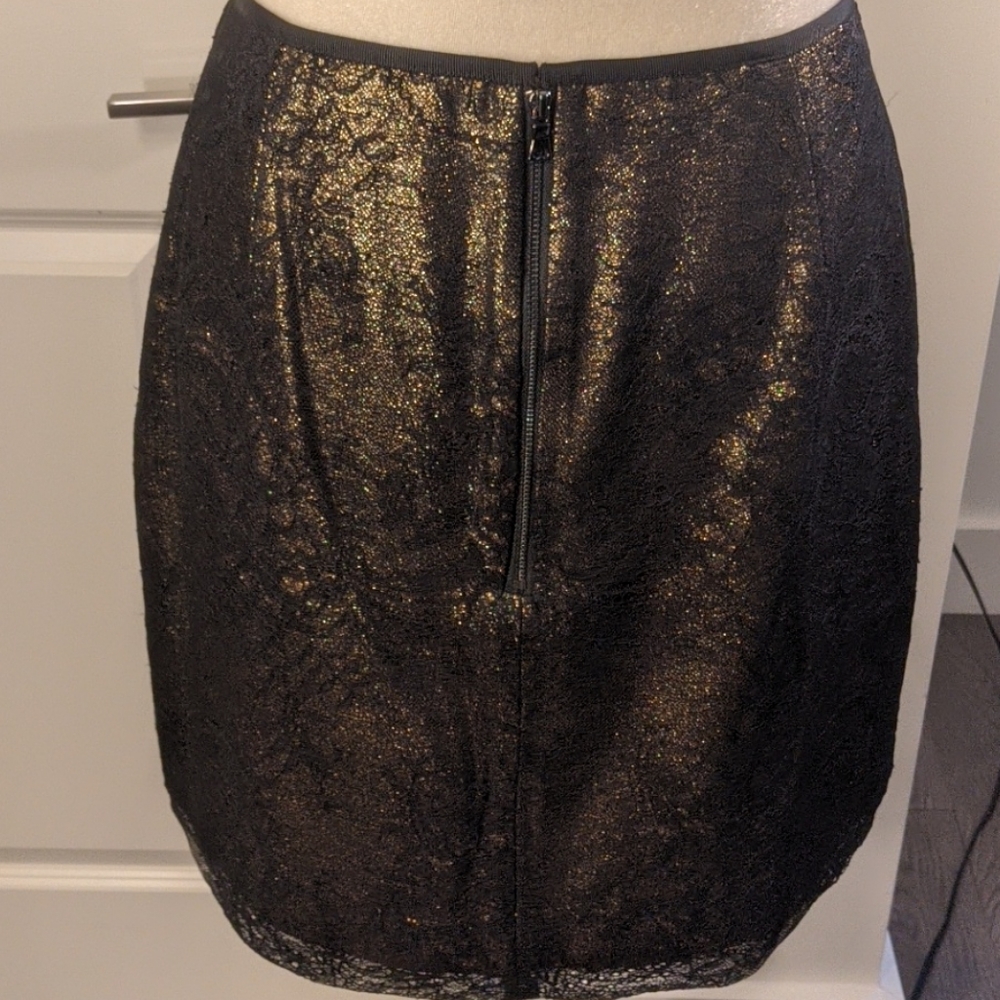 Elie Tahari Gold Shimmer Black Lace Overlay Skirt - Picture 5 of 7